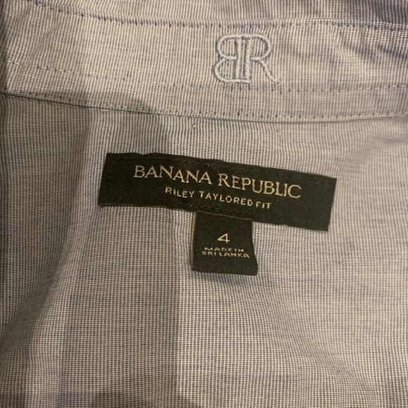 Banana Republic Riley Taylored Fit Button Down - Picture 2 of 2